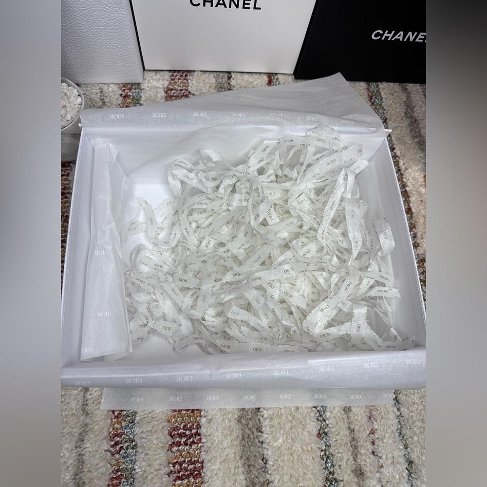 Dior Box - Picture 5 of 5